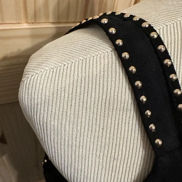 Rock & Republic cold shoulder top - Picture 6 of 6